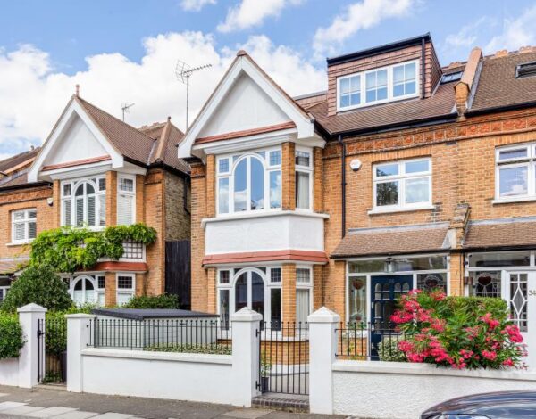 Landford Road, West Putney