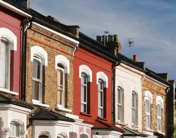 Terraced House – Why Choose a Terraced House? Pros and Cons for Homebuyers