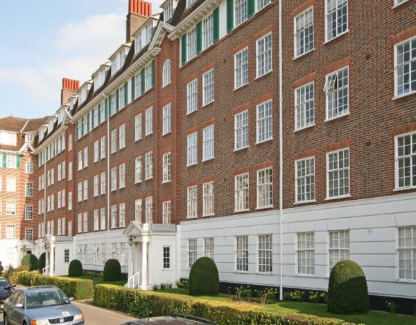 Richmond Hill Court, TW10