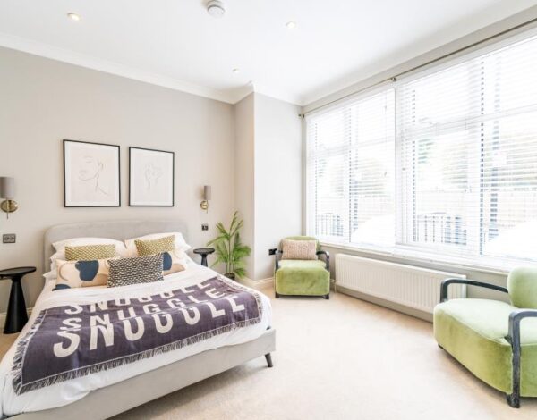 Roehampton Lane (Garden Flat), SW15