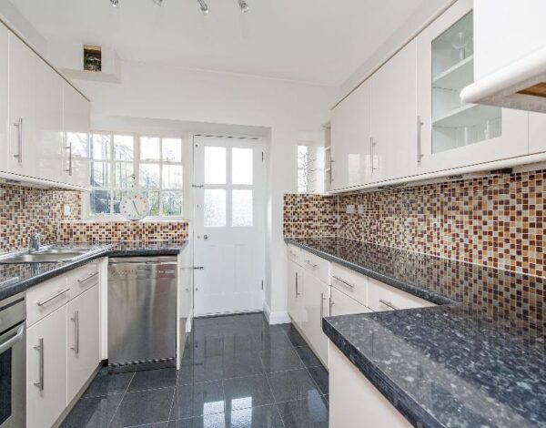 Richmond Hill Court, TW10