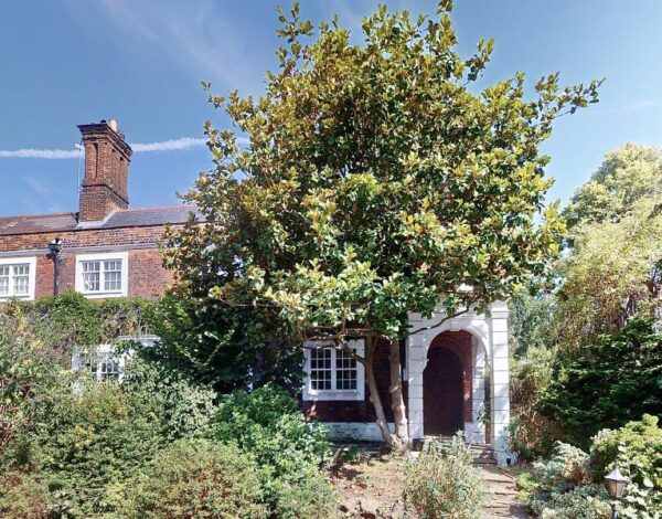 Rosemary Cottages, SW14