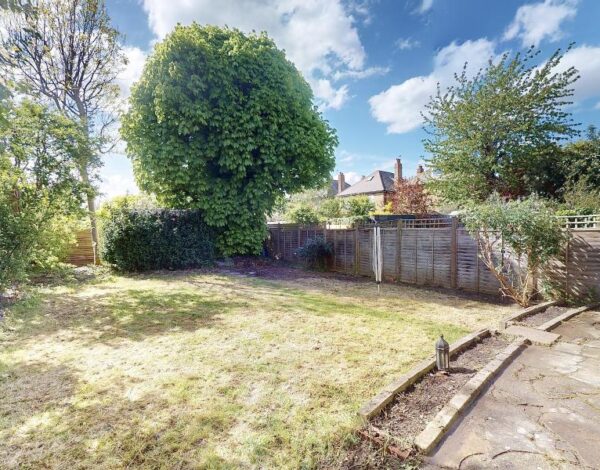 St Margarets Road, TW1