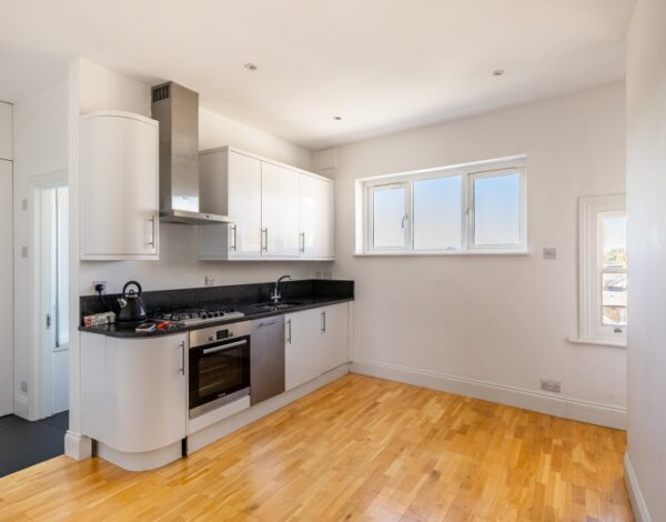 St Margarets Road, TW1