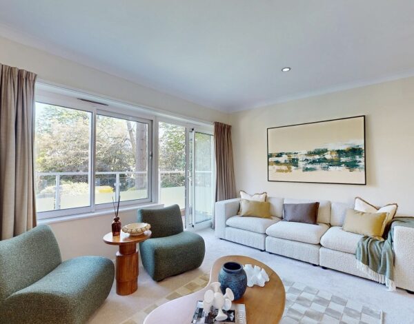 Winchester House, TW1