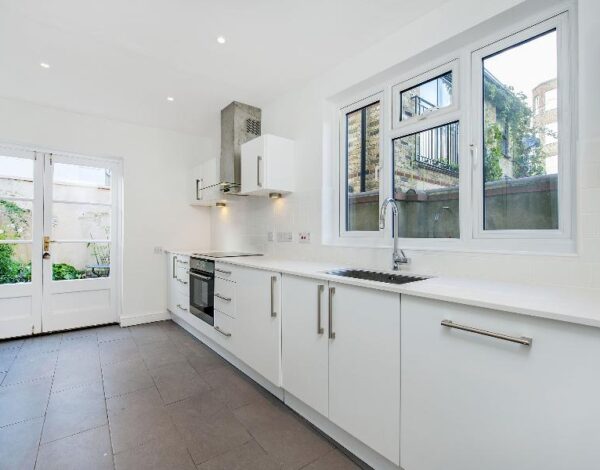 Ruvigny Gardens, SW15