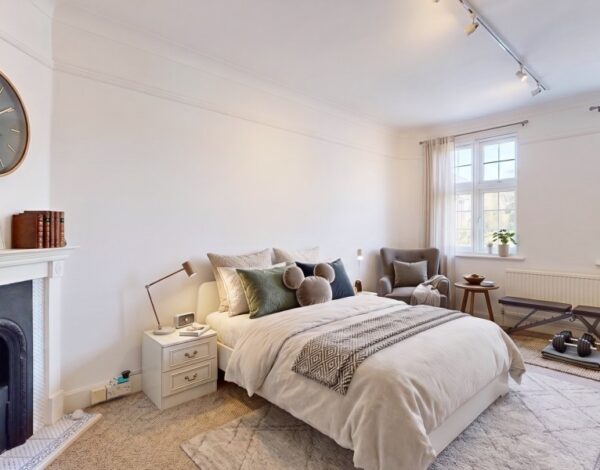 Twickenham Road, TW9